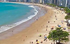 Apartamento com 2 quartos para até 8 pessoas Praia do Morro Guarapari